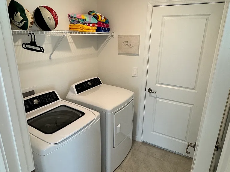 115 Naomi Pl — Photo 21