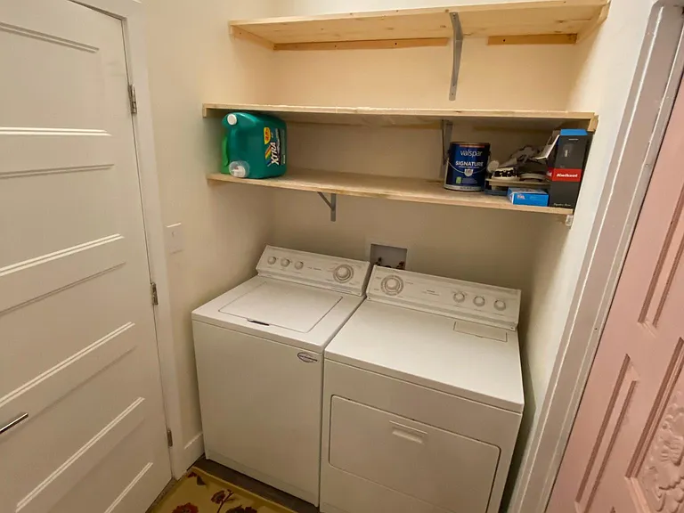 228 Jericho Ave NE — Photo 17