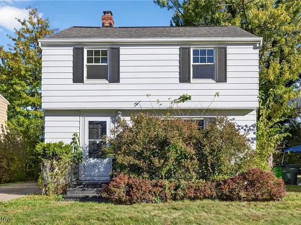 4521 Golfway Rd, South Euclid, OH 44121