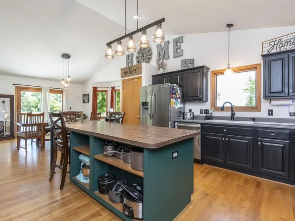 33411 Sumerta COURT, East Troy, WI 53120