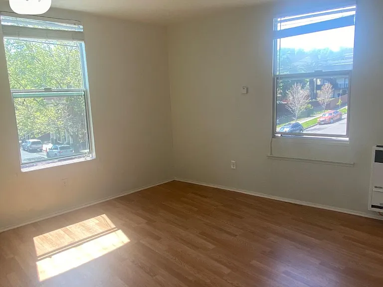 162 Santa Fe Ave #G — Photo 20