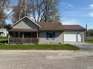 107 E Walnut St, Claypool, IN 46510