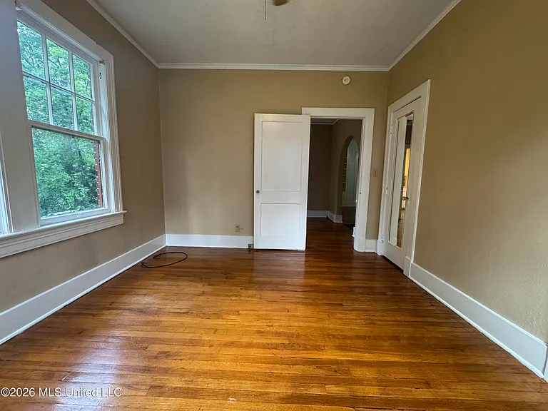 428 Decelle St — Photo 17