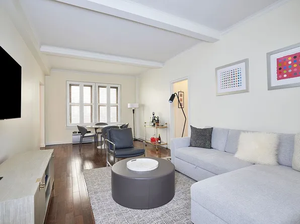 135 E 74th St APT 10C, New York, NY 10021