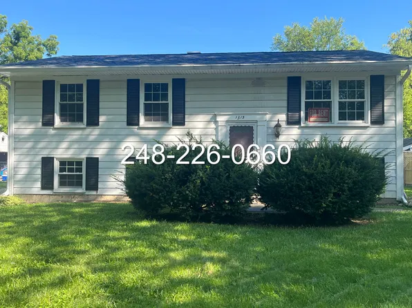 1315 Kensington Dr, Ann Arbor, MI 48104