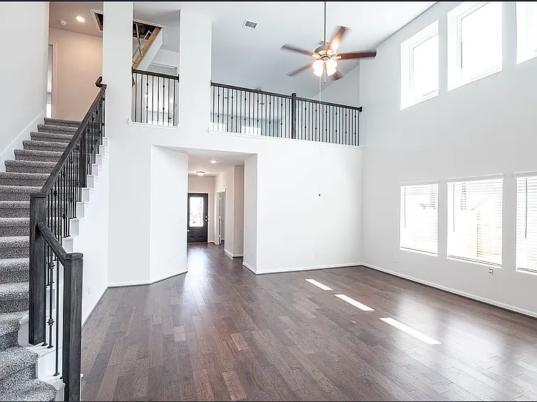 104 Greenthread Dr — Photo 10