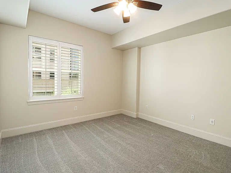 4625 Piedmont Row #402 — Photo 8