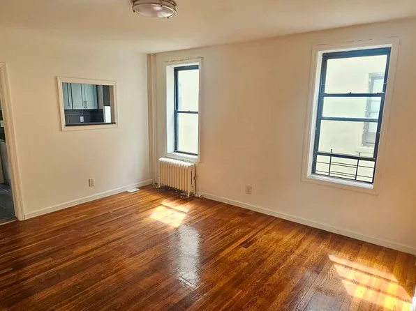 21-31 27th Street image 1 of 6