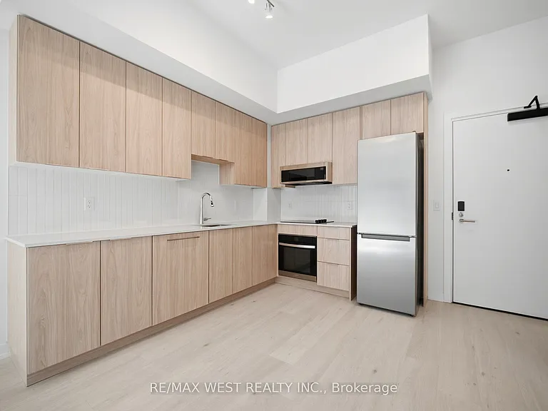 2501 Saw Whet Blvd #119 — Photo 9