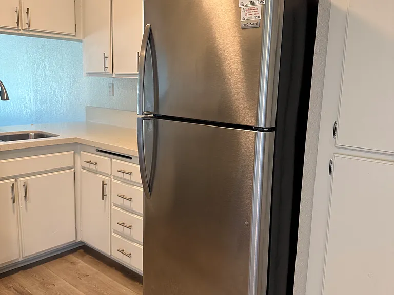 9905 El Camino Real #14 — Photo 6
