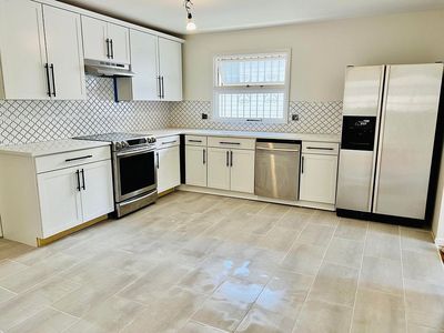 393 Corbin Ave, Staten Island, NY, 10308