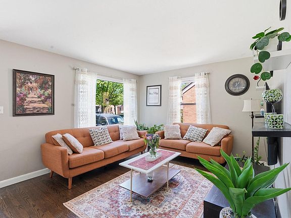 3rd image of 3852 S 1st STREET