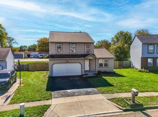 4784 Crosscreek Dr, Columbus, OH 43232