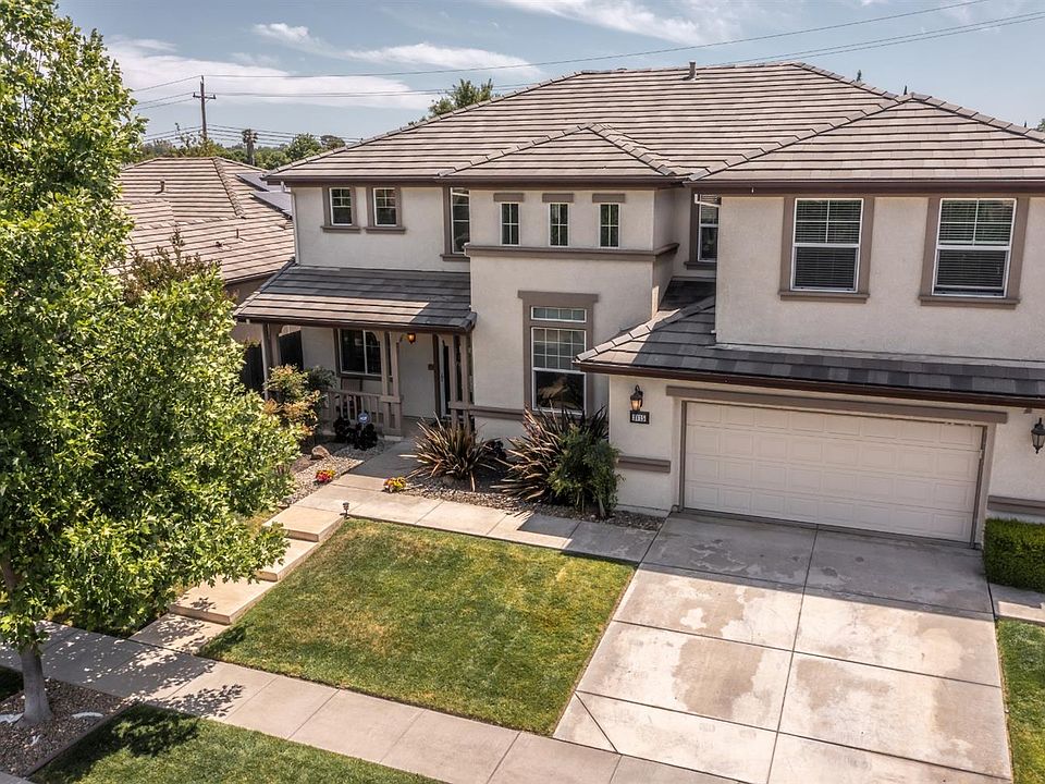 1st image of 3115 Stable Dr