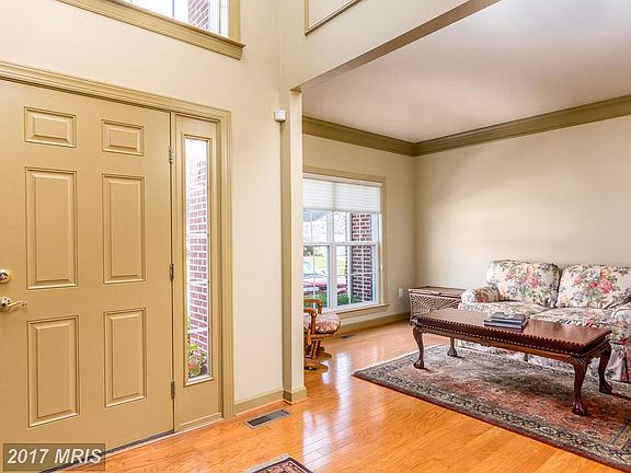 4th image of 8218 Anglers Edge Ct