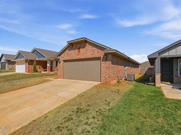 4th image of 4720 Crystal Hill Dr