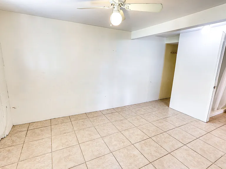 3035 Melton St N #1/2 — Photo 26