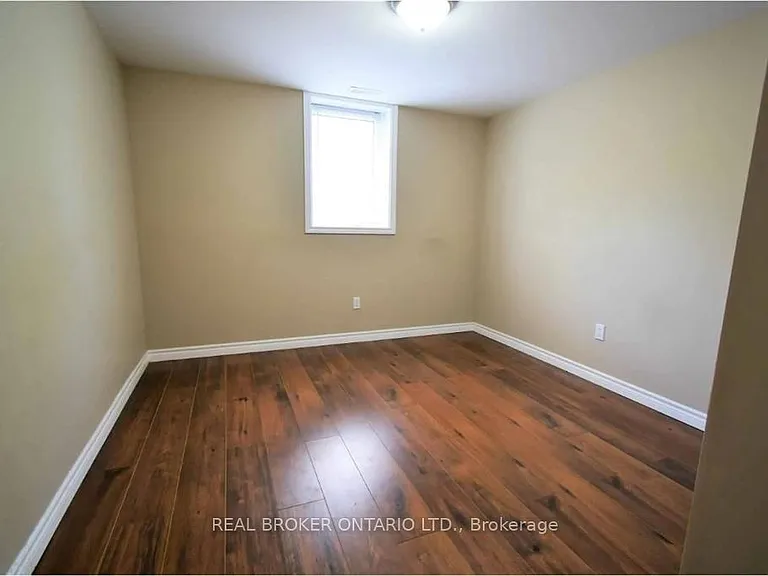 1 Vine St #BASEMENT — Photo 9