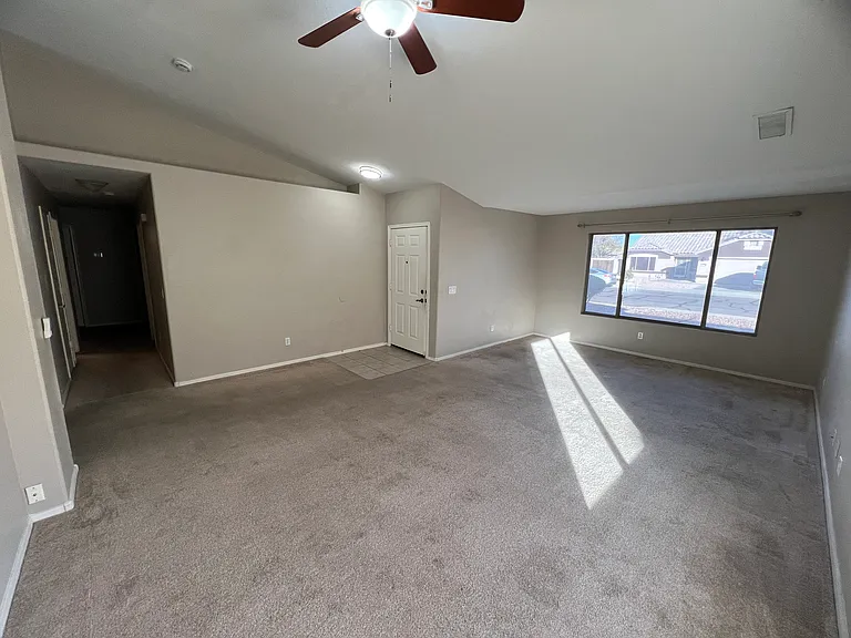 13709 W Cottonwood St — Photo 6