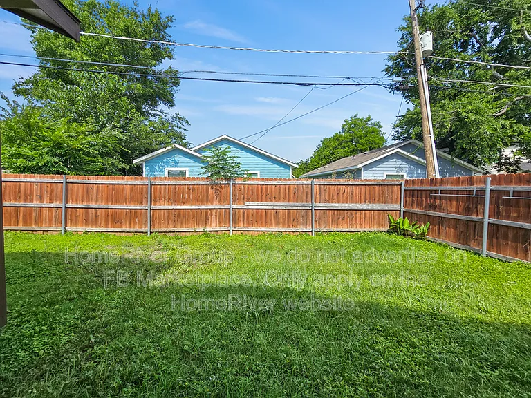1332 Driess St — Photo 17