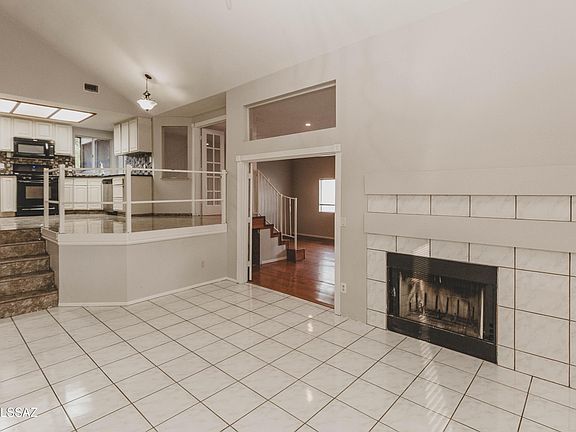 5th image of 9537 E Ashford Dr