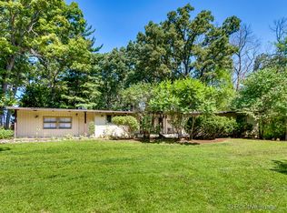 1S670 Winfield Rd, Wheaton, IL 60189