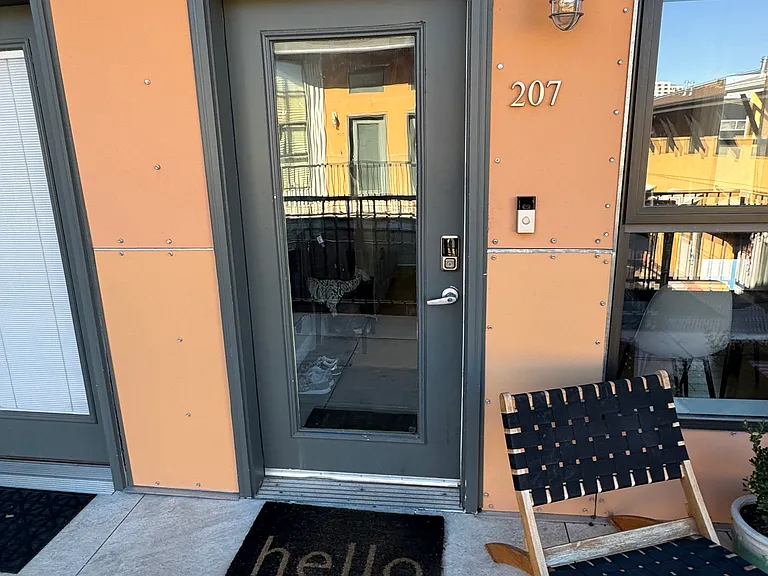 3149 Blake St #207 — Photo 2