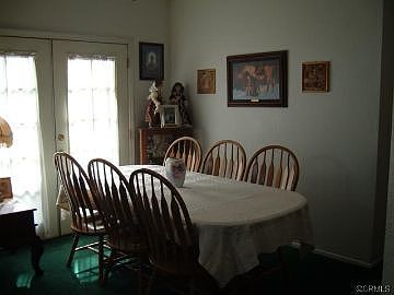 4th image of 15059 Laurel Ln