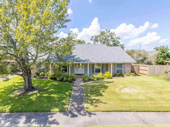 14222 Cottingham Ct, Baton Rouge, LA 70817