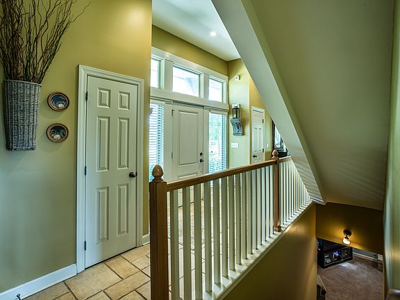 5th image of 7055 W 181st Ter