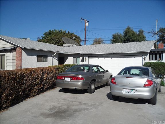 2nd image of 1582 Delany St