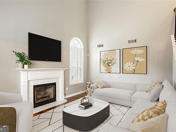 5th image of 1155 Rhyne Chase SE