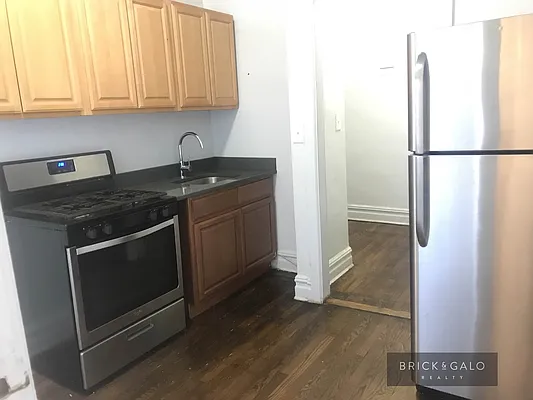 Rented by BRICK & GALO REALTY CORP | media 1