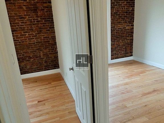 4th image of 2168 35th St APT 3G