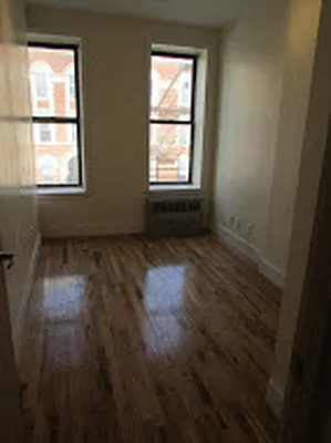 Rented by Urban Realty NYC | media 70