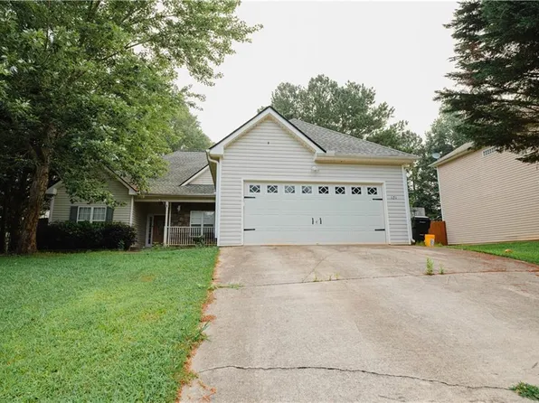 121 E Woodland Mnr, Temple, GA 30179