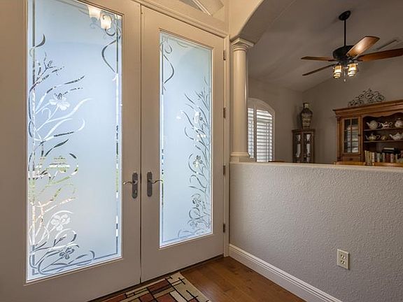 4th image of 438 Royal Poinciana
