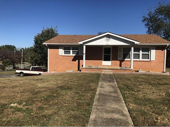 2nd image of 2415 Circleview Dr