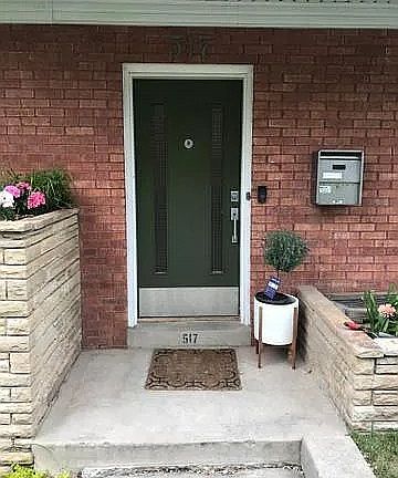 2nd image of 517 N Westcapitol St #1