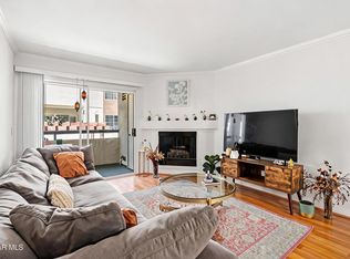 5530 Owensmouth Ave APT 114, Woodland Hills, CA 91367