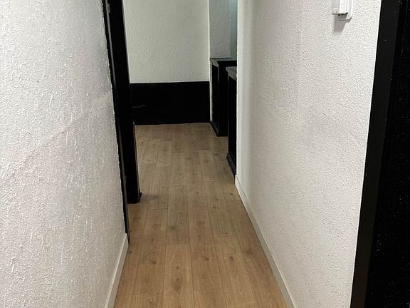 2nd image of 136 W Meinecke Ave #7