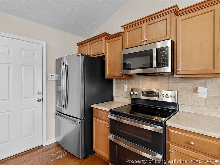 255 Collinwood Dr — Photo 10