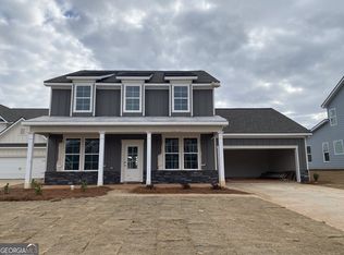 1060 Titus Ln, Statham, GA 30666