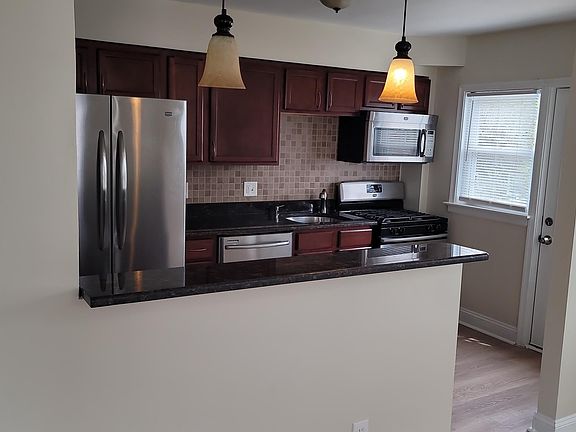 2nd image of 3901 Yolando Rd