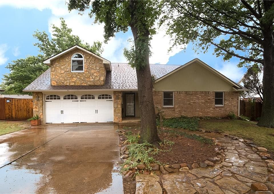 1st image of 18500 Scarlet Oak Ln