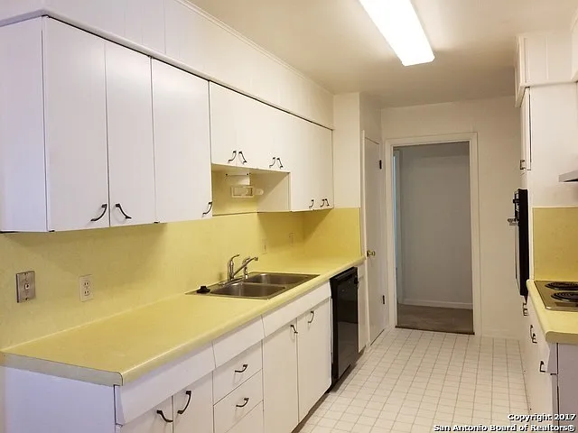 214 Beechwood Ave — Photo 7