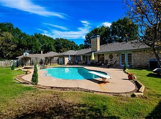 1604 Crestmont Ave, Corsicana, TX 75110