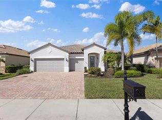 20406 Black Tree Ln, Estero, FL 33928