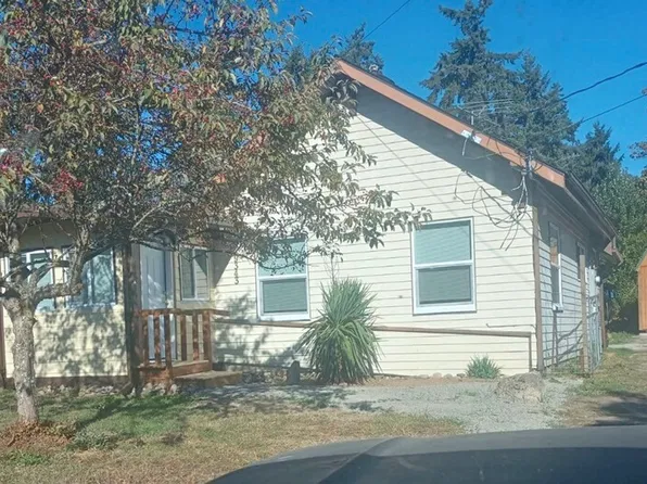 9343 Golden Given Rd E, Tacoma, WA 98445