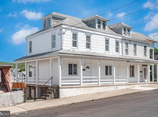 335 W 6th St, Mount Carmel, PA 17851